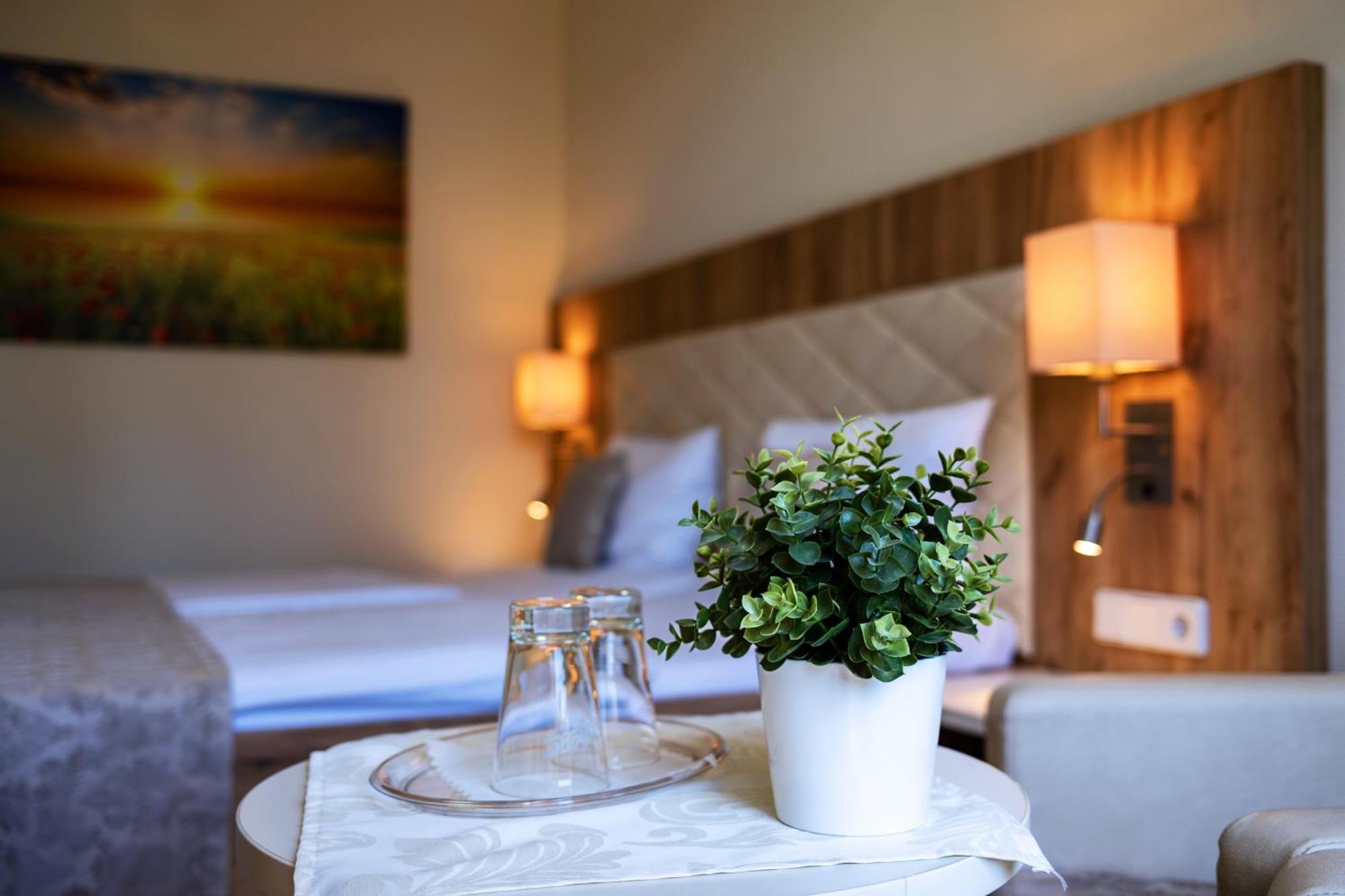 Restaurant & Hotel Storchenklause Шторков Екстер'єр фото