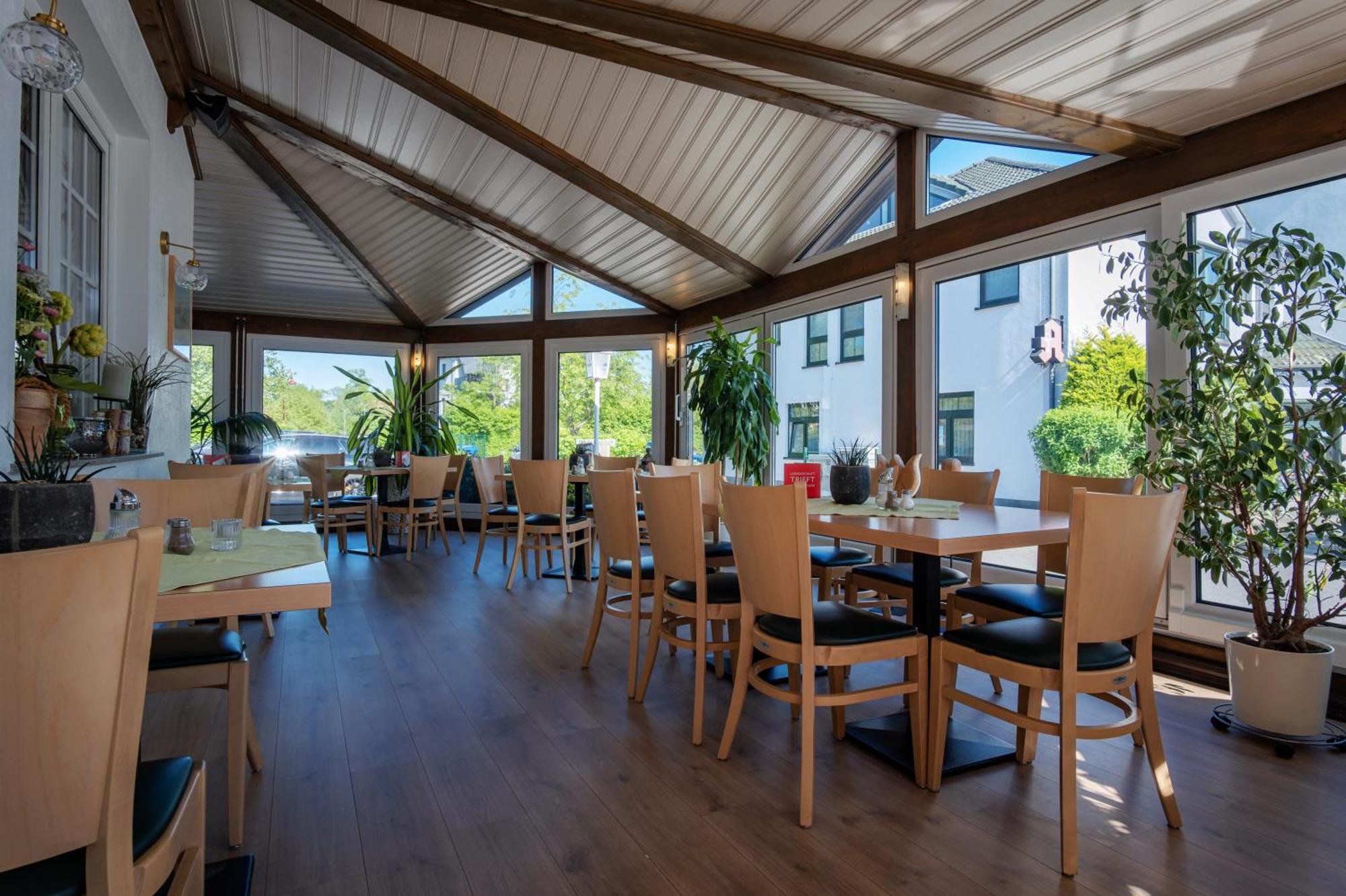 Restaurant & Hotel Storchenklause Шторков Екстер'єр фото